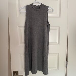 BB Dakota Sleeveless Mockneck Gray Dress